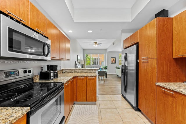 5 of 26 - 2344 Vintage Dr, Lighthouse Point, FL
