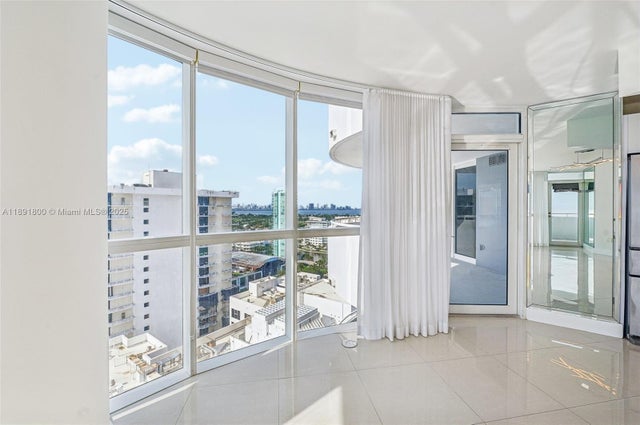 4 of 33 - 6301 Collins Ave 2203, Miami Beach, FL