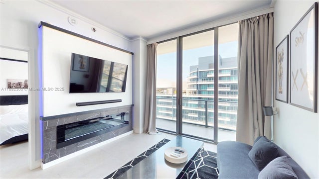 3 of 37 - 1300 S Miami Ave Ph5209, Miami, FL