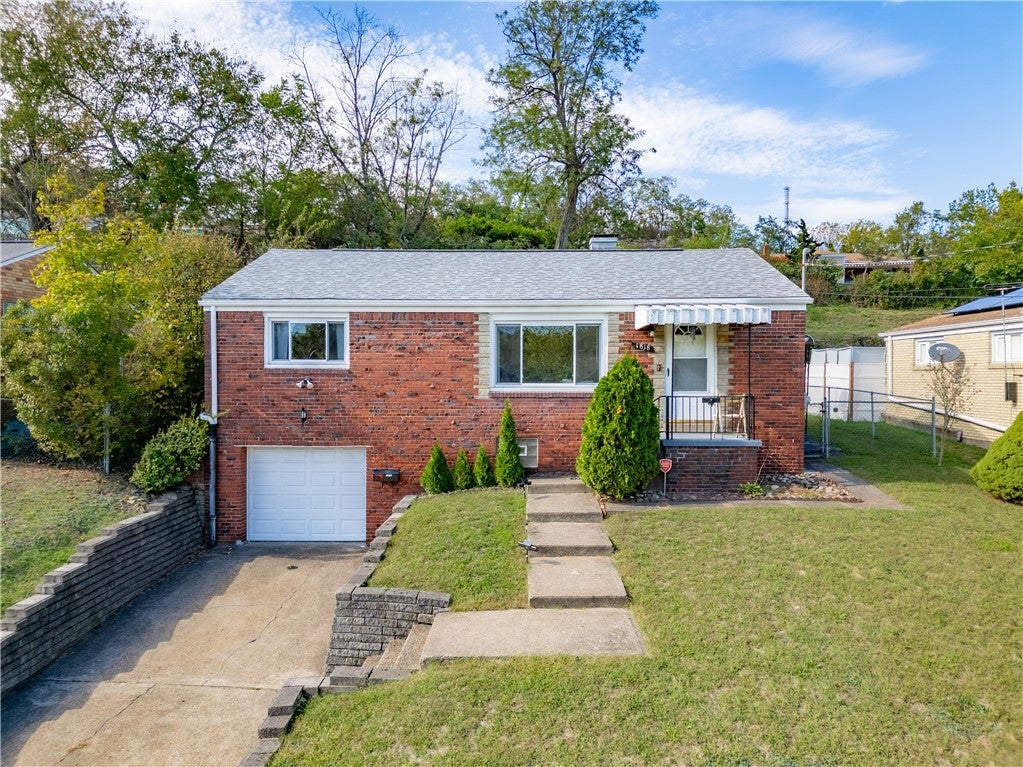 1818 Maydell Street, Banksville/Westwood