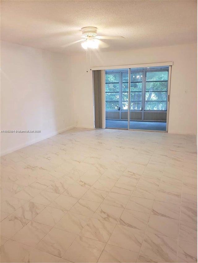 4 of 17 - 6150 Nw 62nd St 308, Tamarac, FL