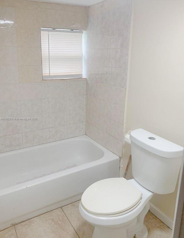 4 of 14 - 309 N 17th St, Fort Pierce, FL