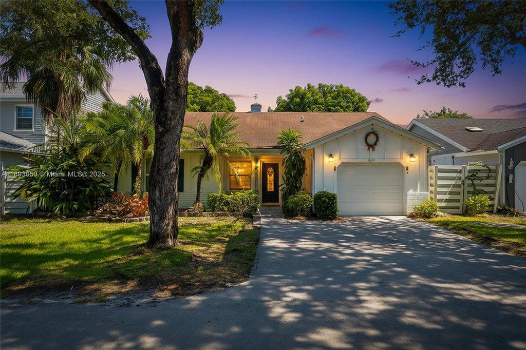 14301 Sw 146th Ter, Miami