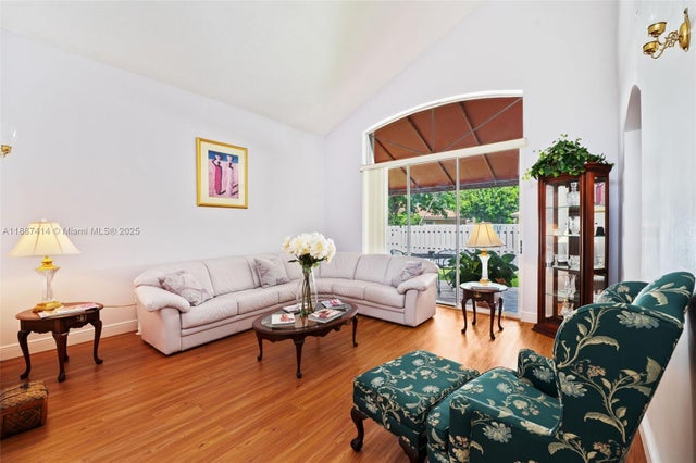 3 of 35 - 15241 Sw 51st St, Miramar, FL