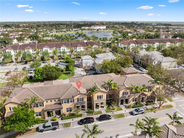 3 of 40 - 16958 Sw 92nd St 16958, Miami, FL