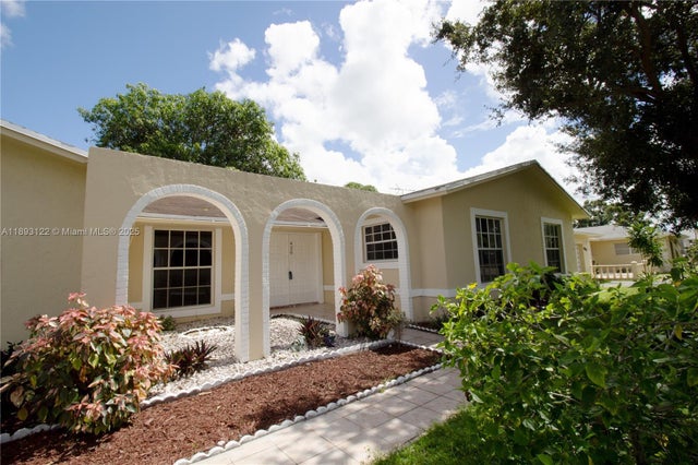 2 of 20 - 420 Sw 62nd Ave, Margate, FL