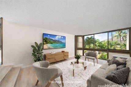 Photo of Listing #202522158