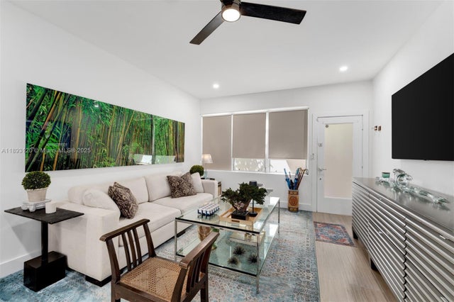 2 of 23 - 4720 Pine Tree Drive 2, Miami Beach, FL