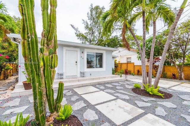 3 of 25 - 44 Nw 40th St, Miami, FL