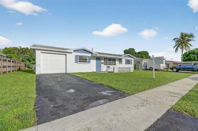 3 of 53 - 331 N 71st Ave, Hollywood, FL