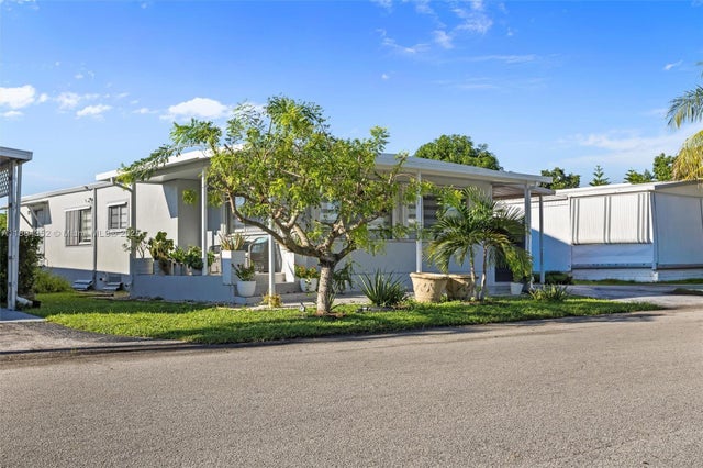 2 of 23 - 10550 W State Road 84, Davie, FL