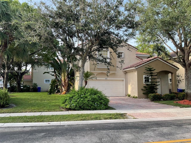 3 of 38 - 7557 Nw 18th Dr, Pembroke Pines, FL