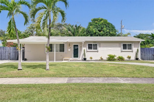 1 of 29 - 9021 Sw 197th St, Cutler Bay, FL