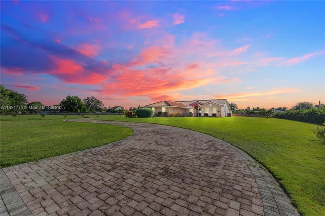 1 of 44 - 32295 Sw 202nd Ave, Homestead, FL