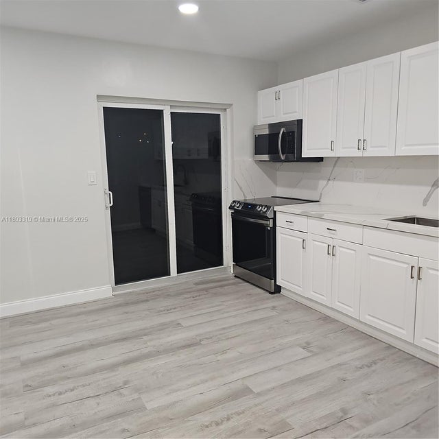 2 of 19 - 442 Sw 22nd Ave, Fort Lauderdale, FL