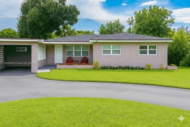 1 of 21 - 312 Nw 35th St, Oakland Park, FL