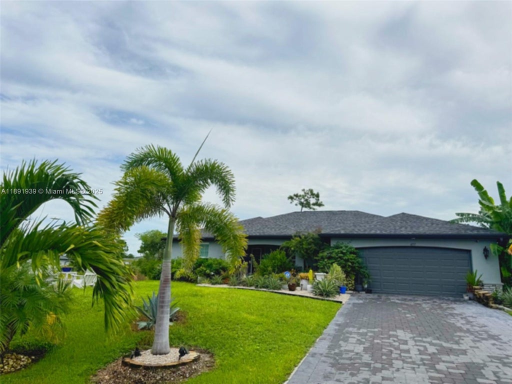 4157 Nw 40th Ave, Cape Coral