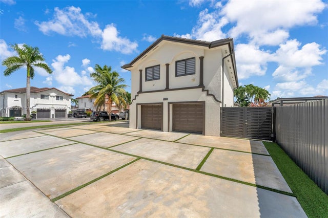 3 of 37 - 3121 Sw 151st Ct, Miami, FL