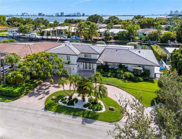 4 of 59 - 1370 Ne 103rd St, Miami Shores, FL