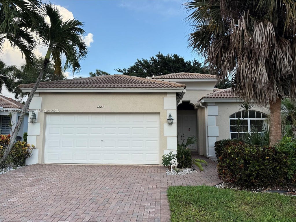 6683 Southport Dr, Boynton Beach