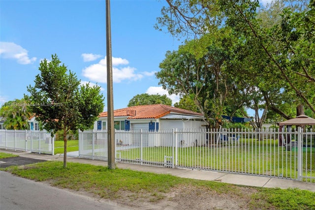 3 of 43 - 5340 Sw 5th St, Miami, FL