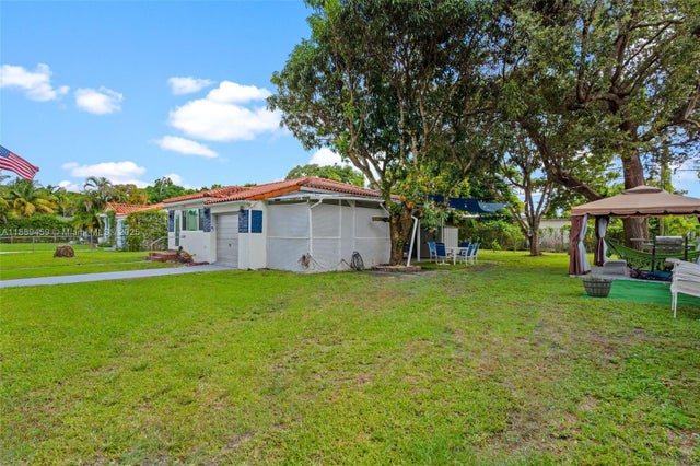 4 of 43 - 5340 Sw 5th St, Miami, FL