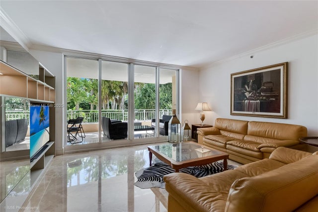 3 of 25 - 791 Crandon Blvd 303, Key Biscayne, FL