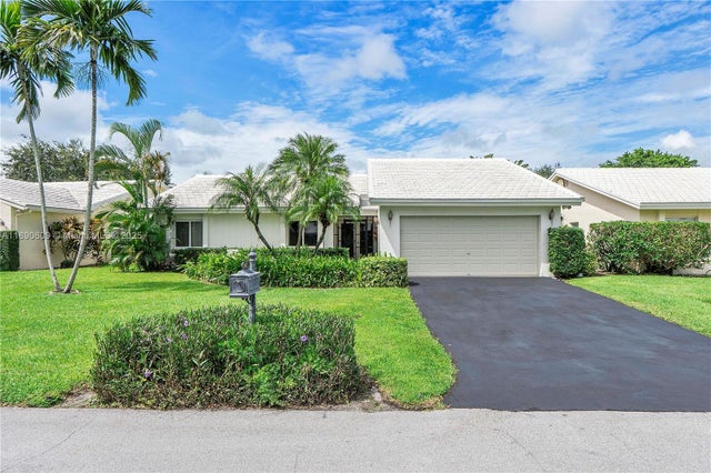 3 of 30 - 5667 N Cameo Dr N, Boca Raton, FL
