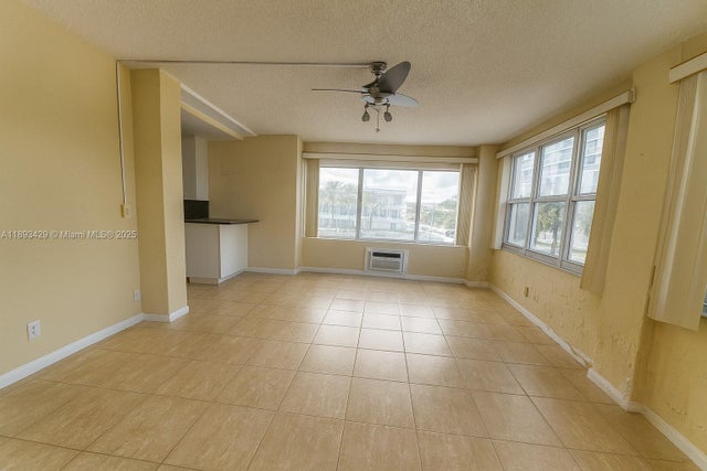 2 of 14 - 345 N Fort Lauderdale Beach Blvd 201, Fort Lauderdale, FL