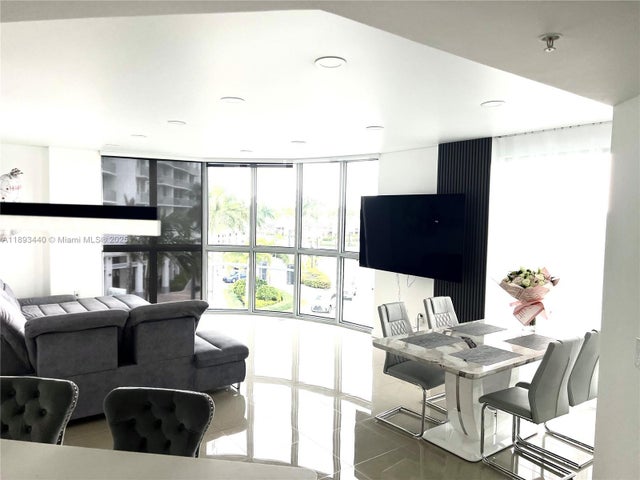 3 of 28 - 1830 Radius Dr 314, Hollywood, FL