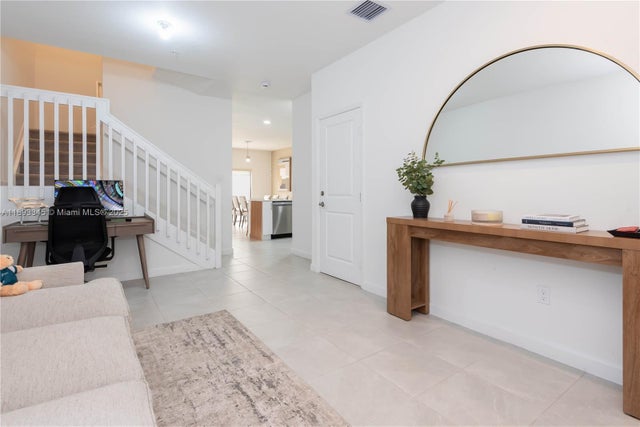 4 of 34 - 204 Sw 159th Pl, Pembroke Pines, FL