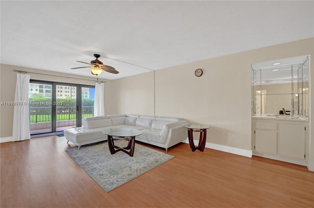 4 of 41 - 1201 S Ocean Dr 405s, Hollywood, FL