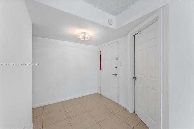 5 of 28 - 18061 Biscayne 1701, Aventura, FL