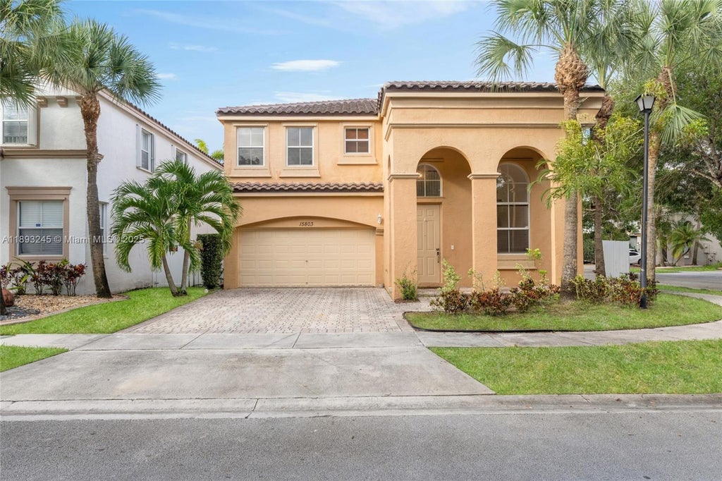15803 Sw 48th Pl, Miramar