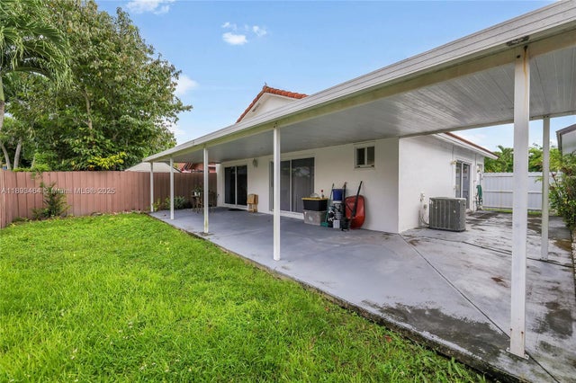 4 of 30 - 17712 Sw 145th Ave, Miami, FL