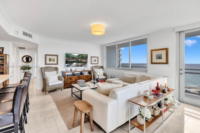 2 of 45 - 7135 Collins Ave 1126, Miami Beach, FL
