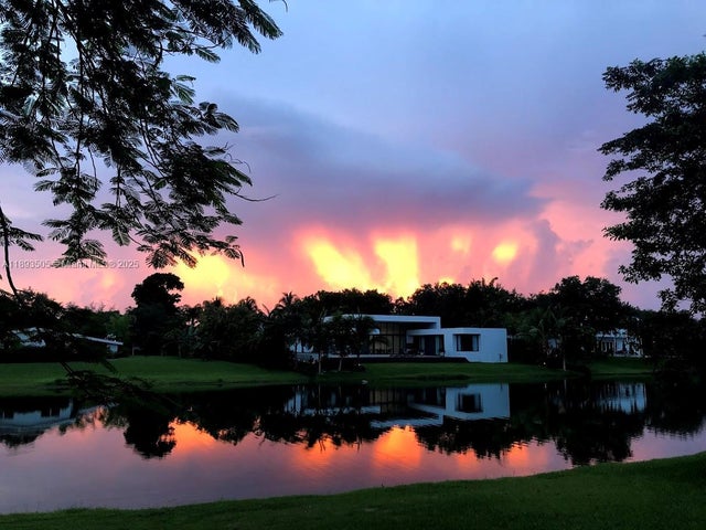 2 of 13 - 11820 Sw 69th Ct, Pinecrest, FL
