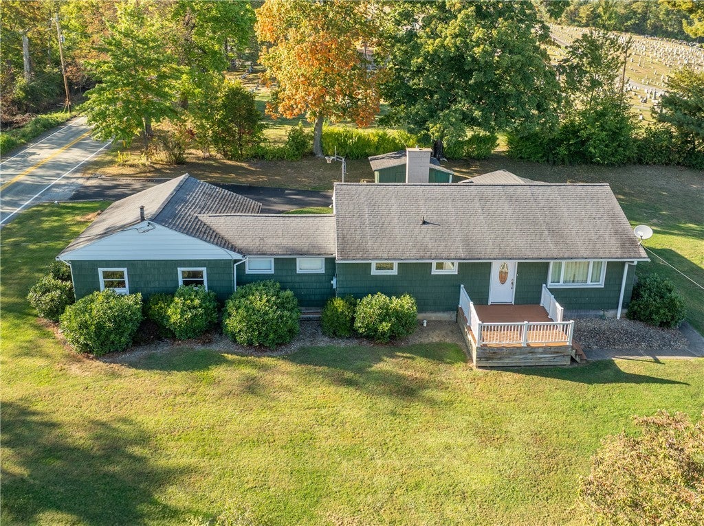 69 Viewmont Drive, Latrobe