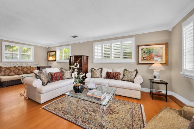 4 of 40 - 825 El Rado St, Coral Gables, FL