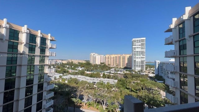4 of 17 - 1121 Crandon Blvd F1004, Key Biscayne, FL