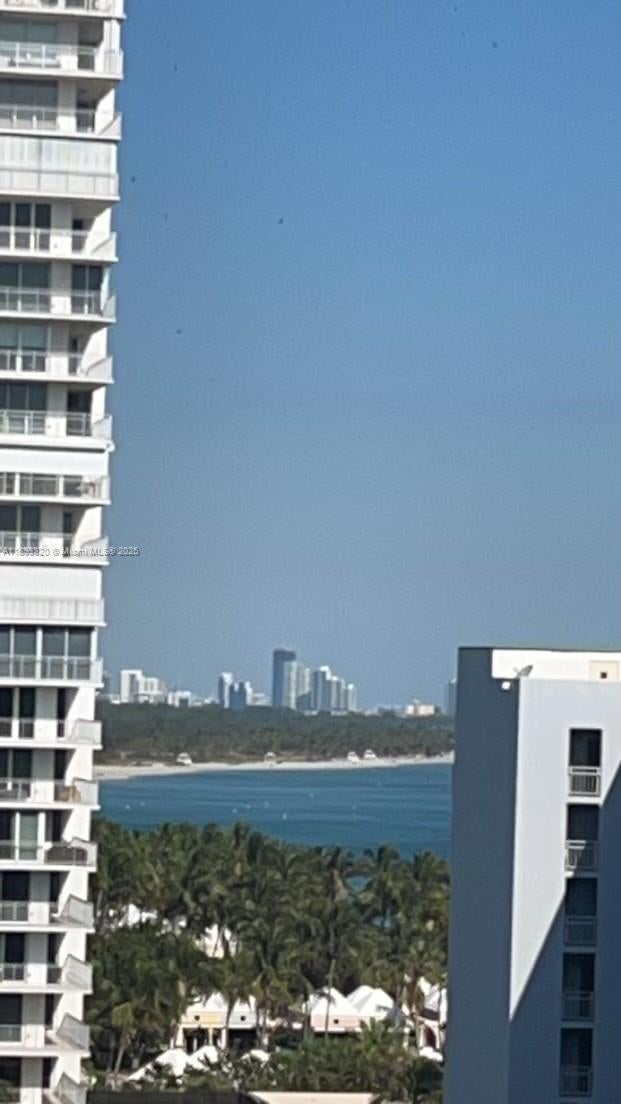 5 of 17 - 1121 Crandon Blvd F1004, Key Biscayne, FL