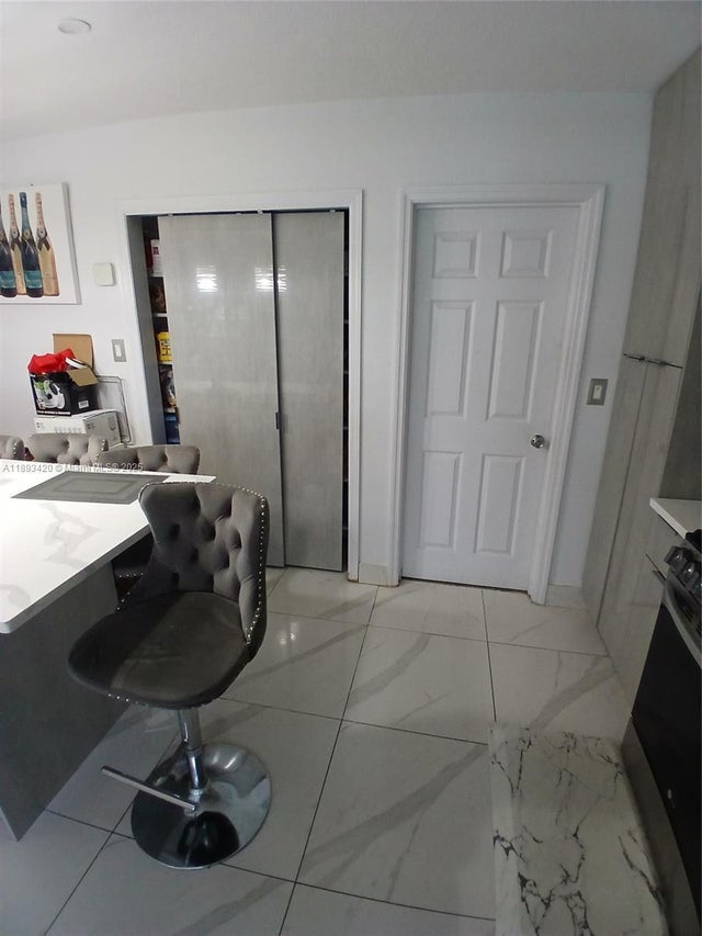 4 of 26 - 3309 Acapulco Dr, Miramar, FL