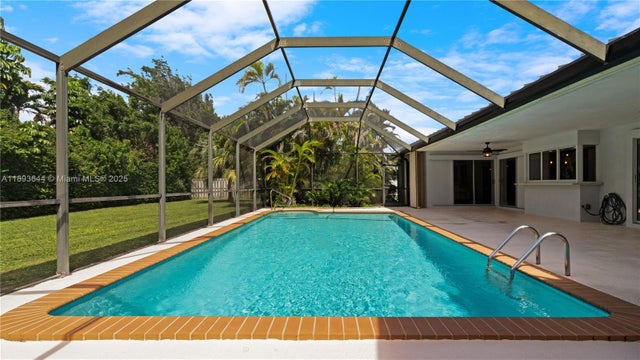 5 of 64 - 14590 Sw 81st Ave, Palmetto Bay, FL