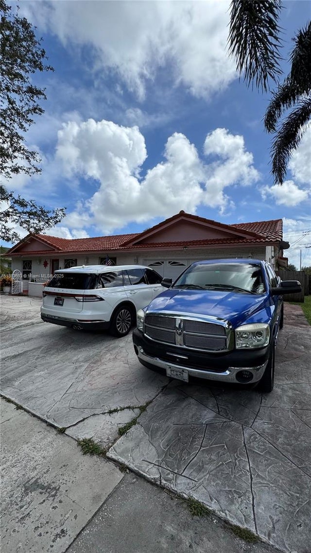 4 of 43 - 4390 Nw 4th Ct, Coconut Creek, FL