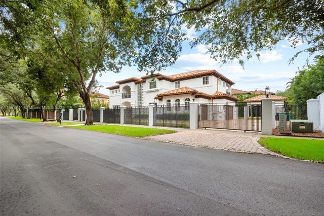 3 of 53 - 16763 Nw 77th Path, Miami Lakes, FL