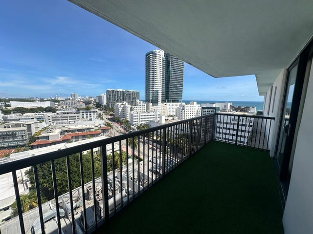 2 of 25 - 1800 Collins Ave 15b, Miami Beach, FL