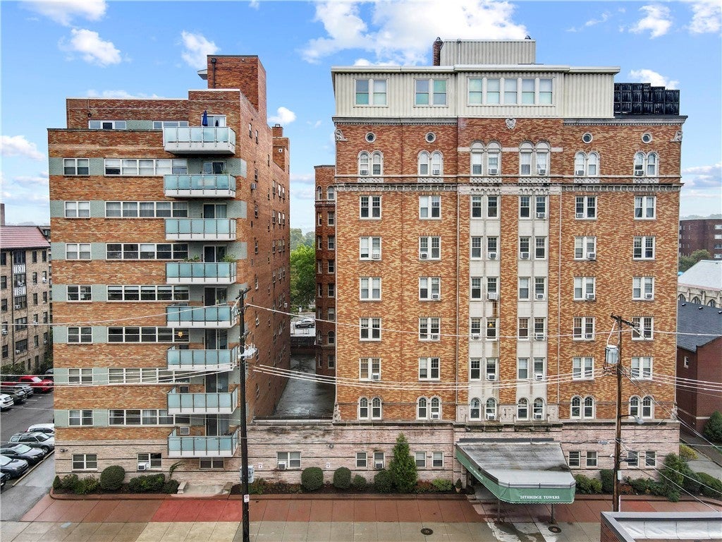 144 Dithridge Street 411, Oakland