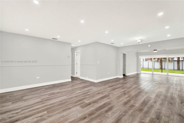 2 of 29 - 7932 Meridian St, Miramar, FL