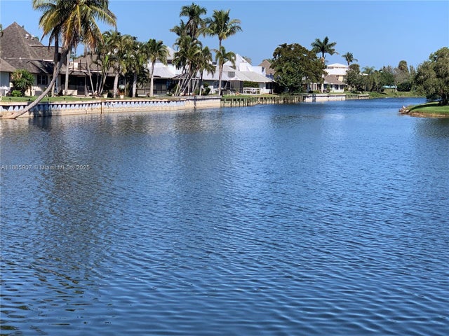 5 of 59 - 6001 Se Landing Way 1, Stuart, FL