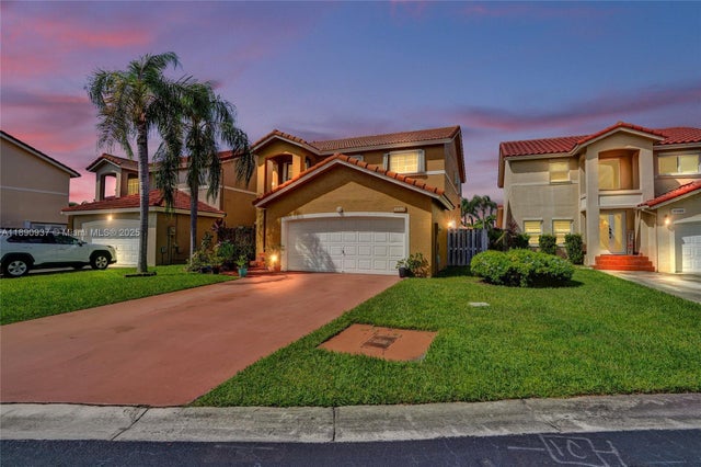 1 of 39 - 10190 Sw 138th Ct, Miami, FL